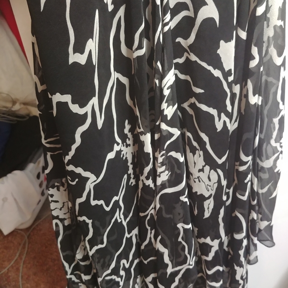 Laundry - Picture 6 of 8